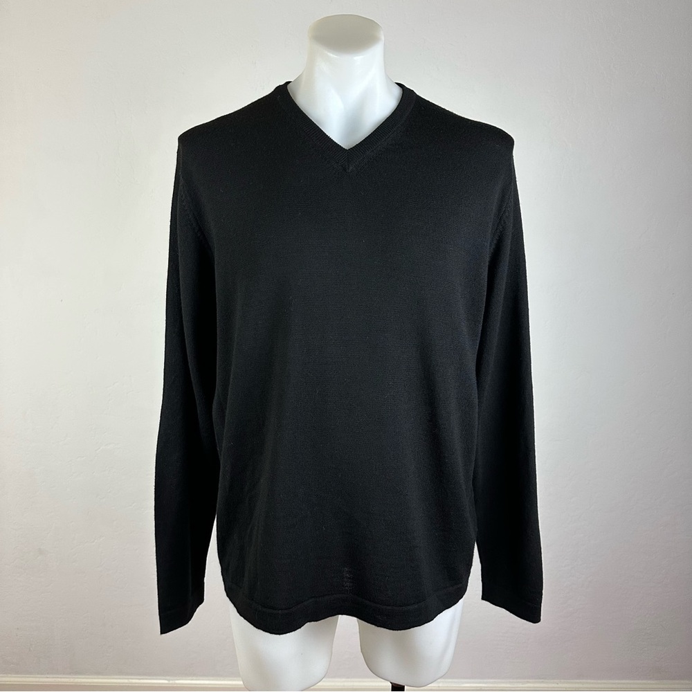 Brunella Gori Extrafine Merino Wool Men's Black V-Neck Sweater